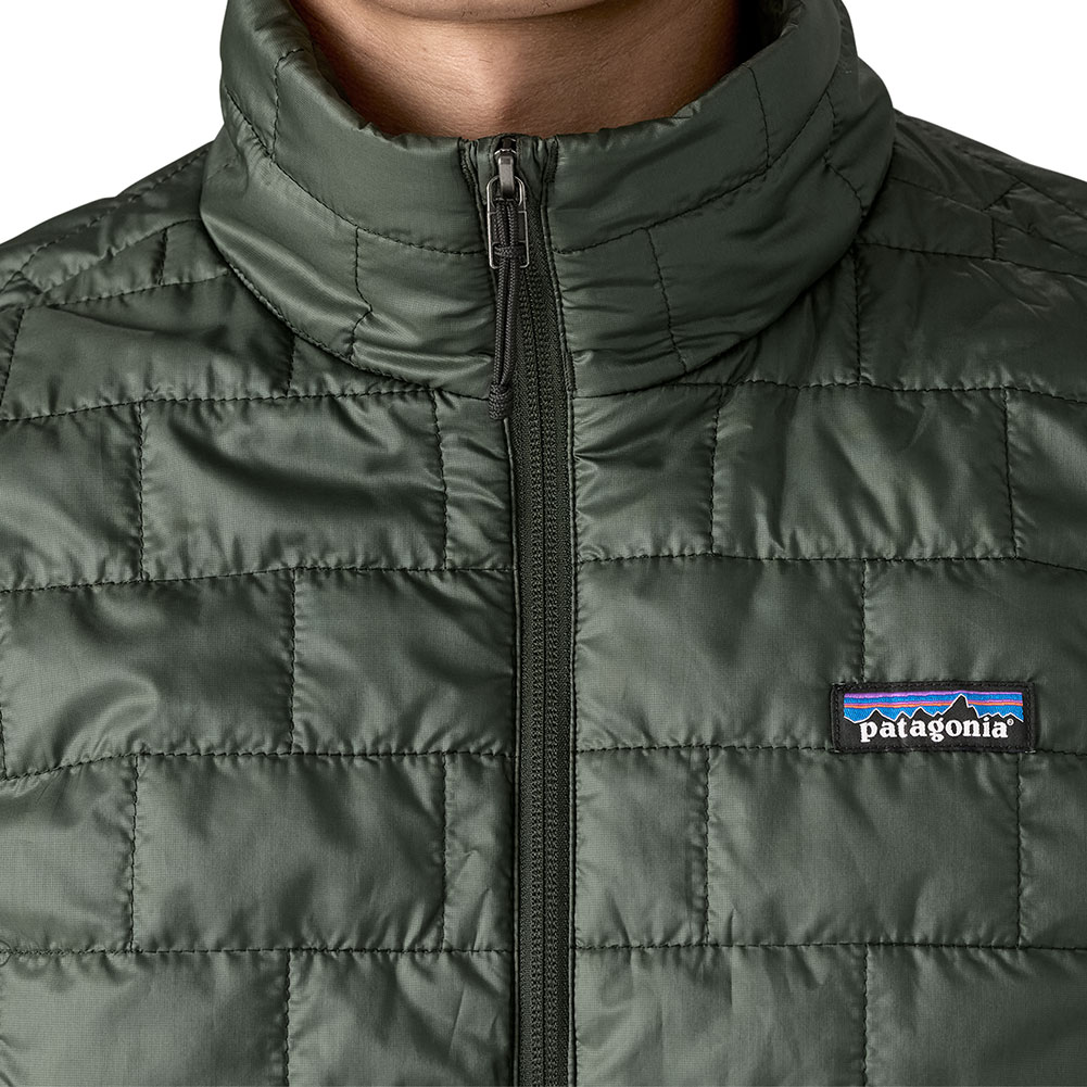 パタゴニア-patagonia ナノパフベスト男性用ならアシーズブリッジが