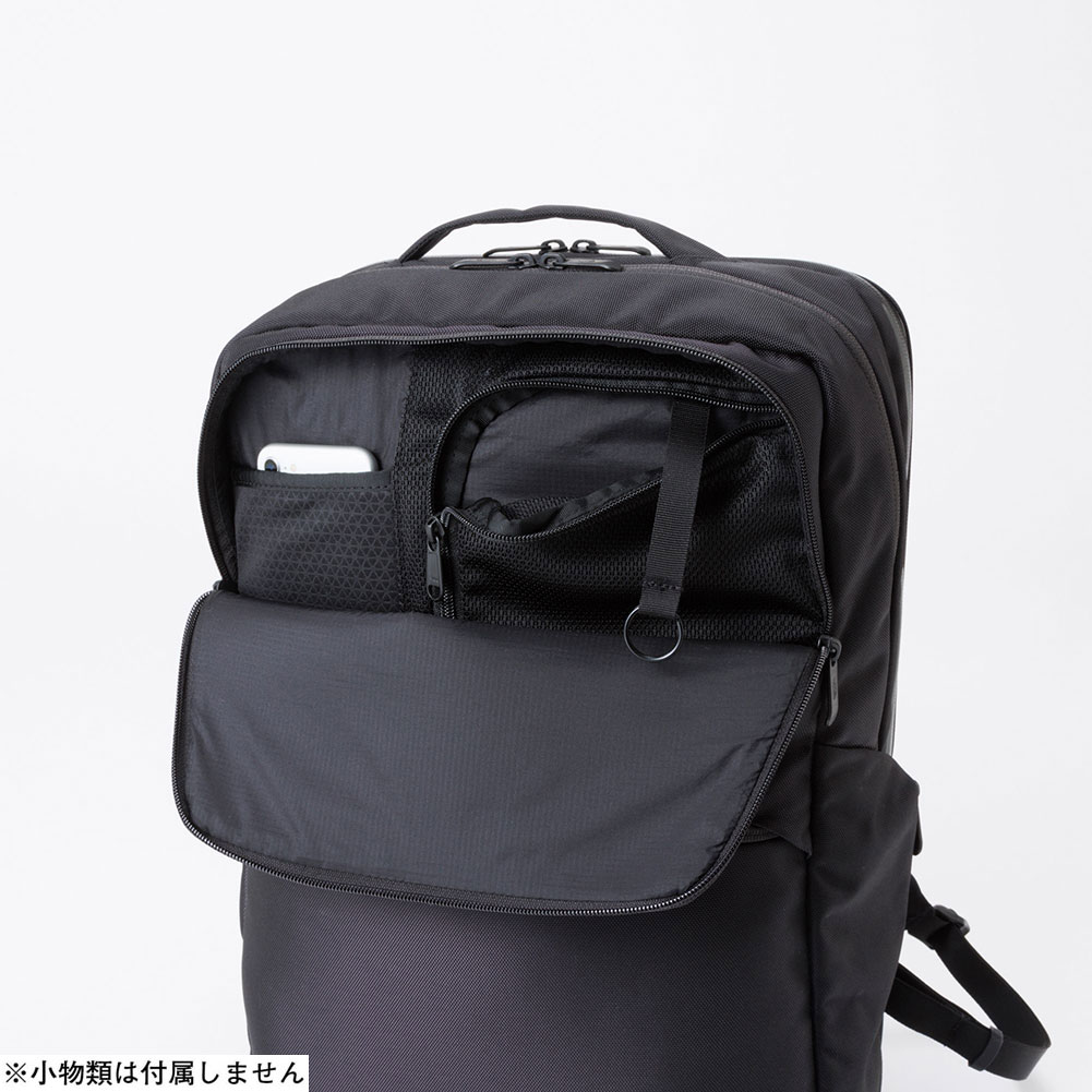 hyt専用　未使用品に近い THE NORTH FACE デイパック シャトル THE NORTH FACE（ザ・ノース・フェイス） シャトルデイパック
