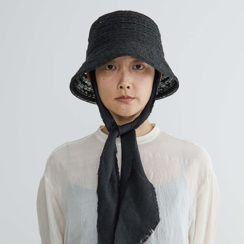 CLOCHE SCARF 