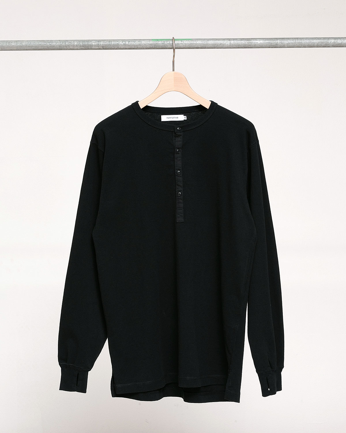 DWELLER L/S HENRY NECK TEE COTTON JERSEY | nonnative | A(e)_STORE