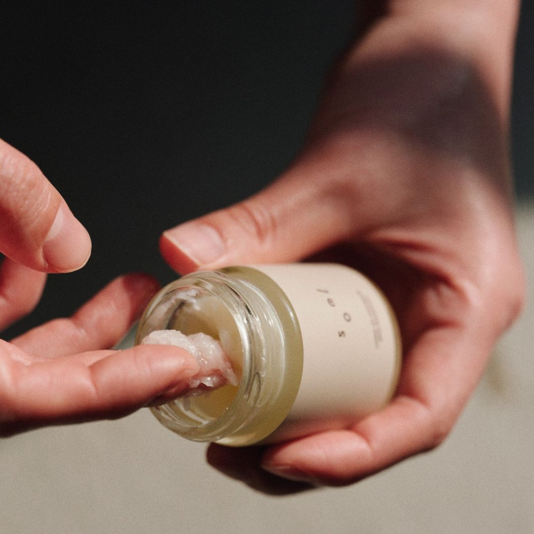 LIVING-OIL ヘアバーム White Sandalwood 35g セール価格