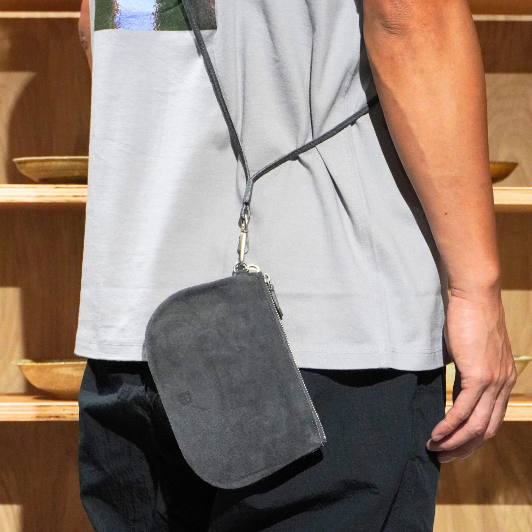 UTILITY CASE M PIG SUEDE