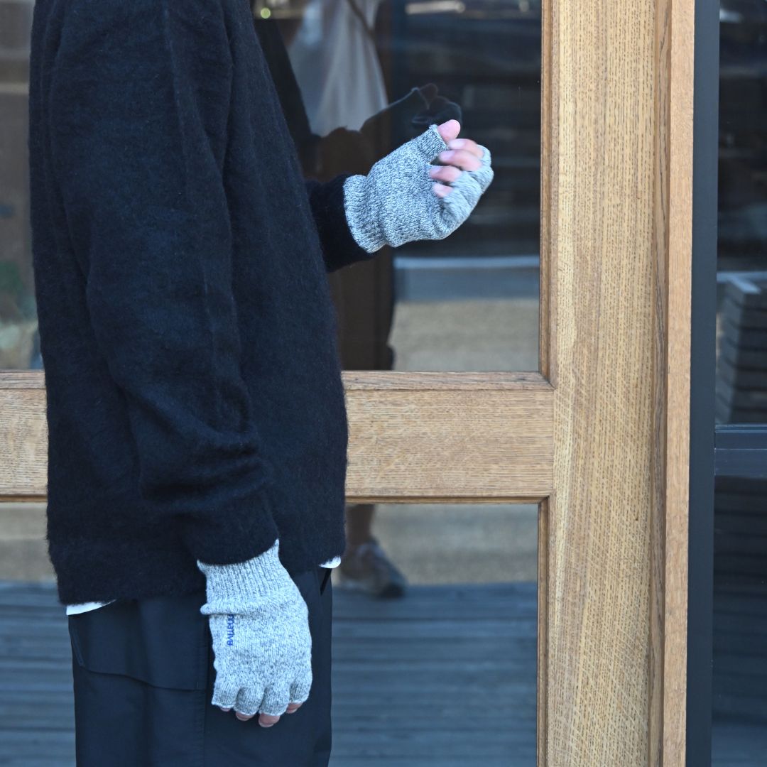 DWELLER CUT OFF GLOVES WOOL YARN