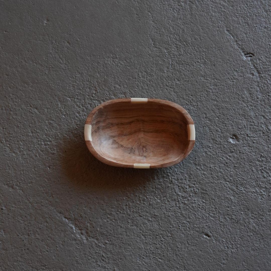 オリーブ牛骨ボウル 