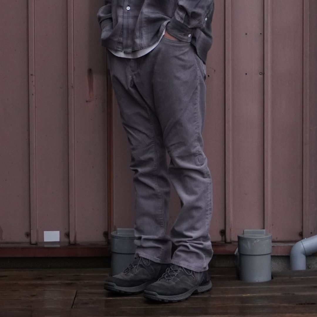 DWELLER 5P JEANS TP COTTON CORD SULFUR DYE | nonnative | A(e)_STORE