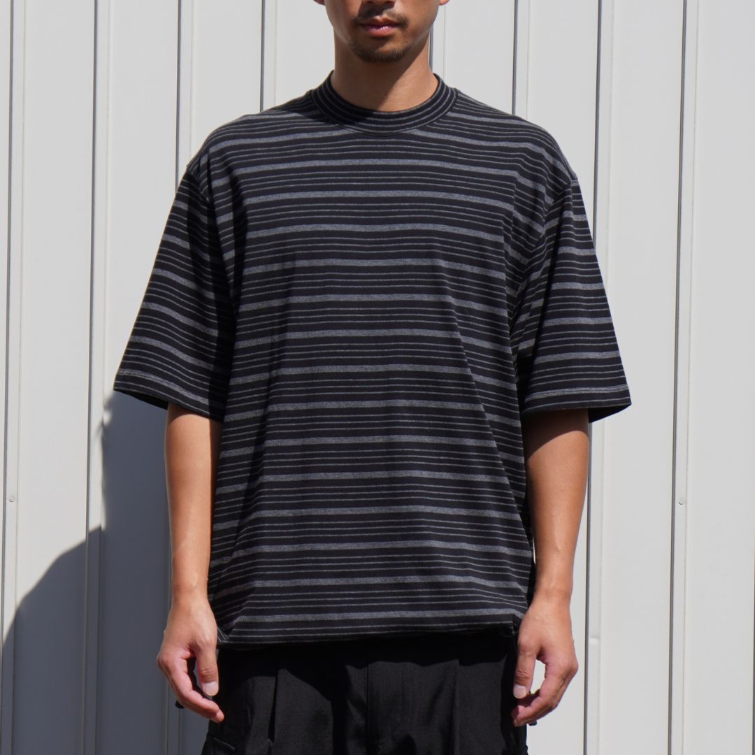 Border T-Shirt - Black Border