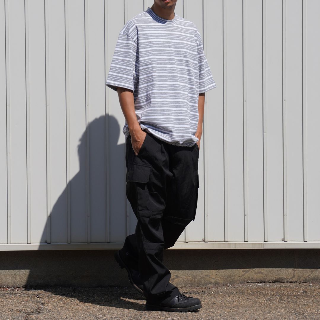 Border T-Shirt - Black Border