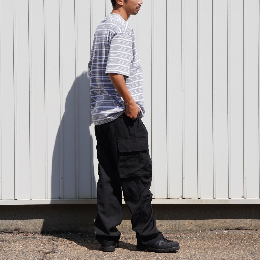 Border T-Shirt - Black Border