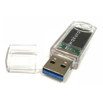 miwakura 美和蔵 MUF-AC32GU3 Aqua Crystal USB3.0 FLASH DRIVE 32GB キャップを取り外した状態