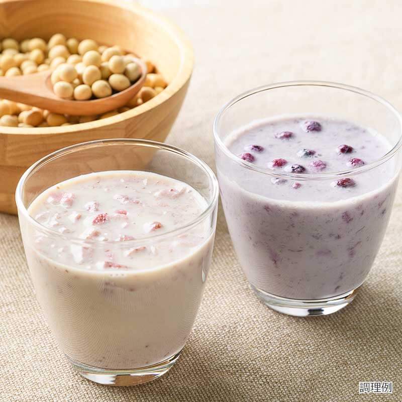 牛乳でつくる　飲むデザート　ザク切りいちご（フリーズドライ）