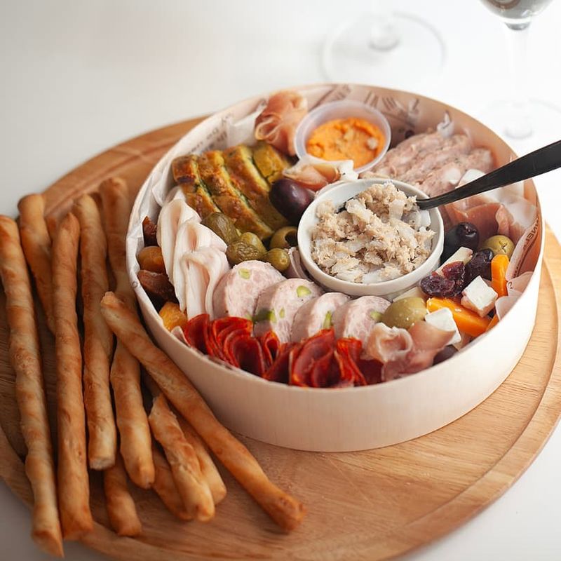 アペロボックス(L) 17種のオードブルセット・グリッシーニ ＜4名様用