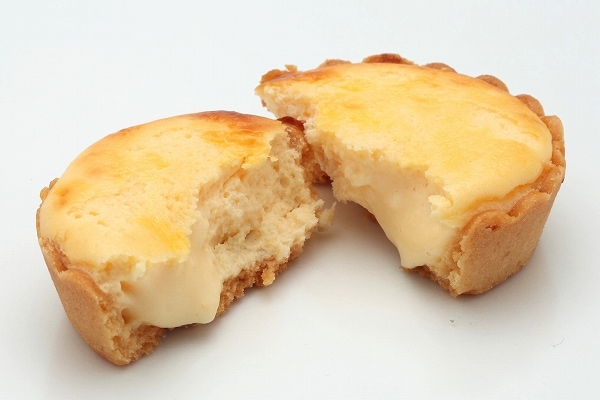 グリンデルベルグ　栃乳菓（レアチーズタルト）