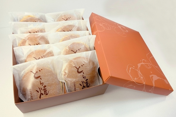 小林菓子舗　手づくりどら焼き　10個入り