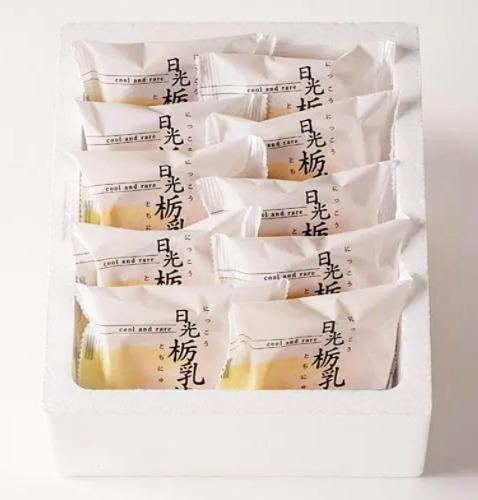 グリンデルベルグ　栃乳菓（レアチーズタルト）