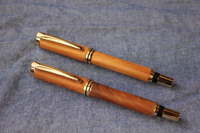 大日光クラフト　日光杉並木手作り万年筆　ギフトケース付き　送料無料　≪ お届け日時指定不可 ≫