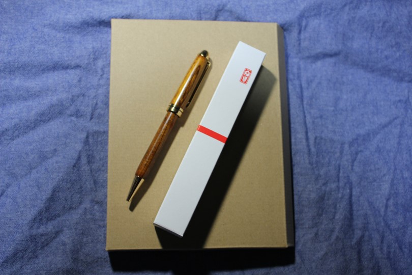 大日光クラフト　日光杉並木手作りボールペン「ふるさと」 送料無料　≪ お届け日時指定不可 ≫