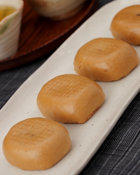 佐野名物　新井屋の味噌まんじゅう 24個入