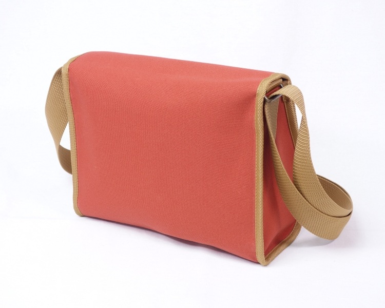 いちひこ帆布　和吉バッグ （レンガ）