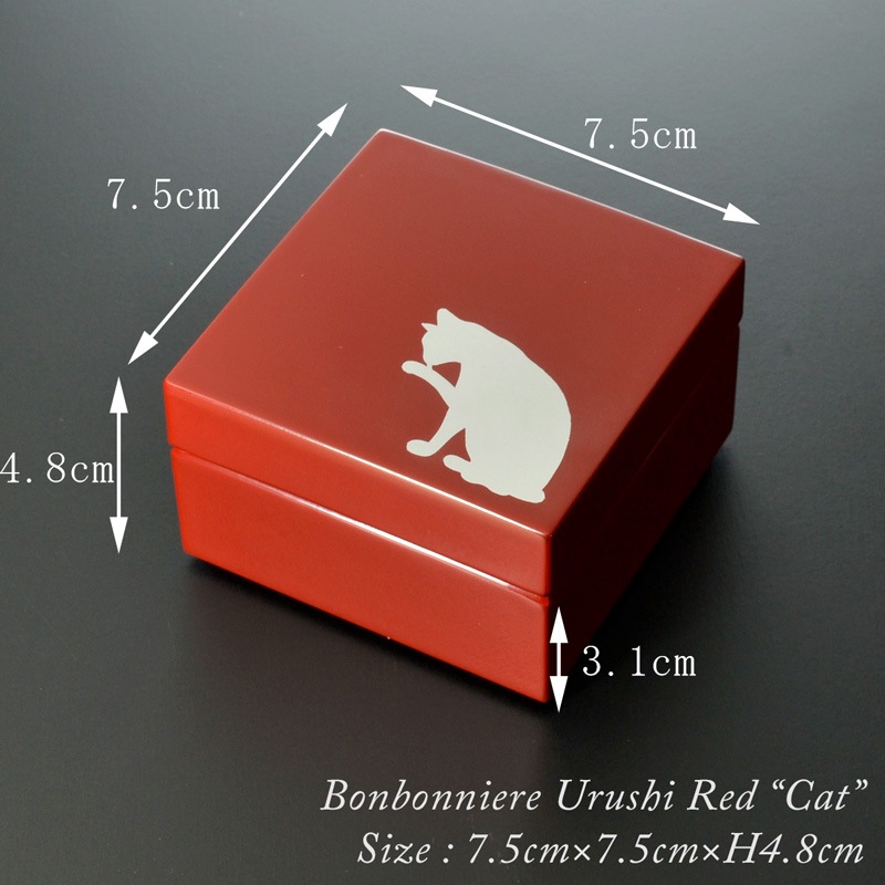 角ボンボニエール 朱漆塗り 猫蒔絵