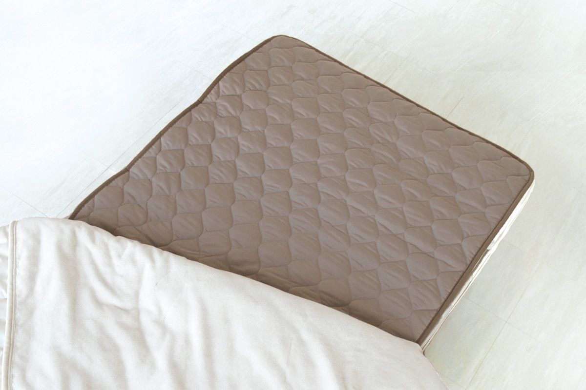 ぐぅぐぅパッド（シングル）：マロン×ブラウン|あたため＆ほぐす