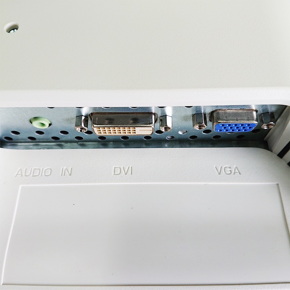 IO�ǡ��� LCD-AD172SEW 17���վ��ǥ����ץ쥤 �Ƽ辰���֥��աھ��������̵���ۡ���š�