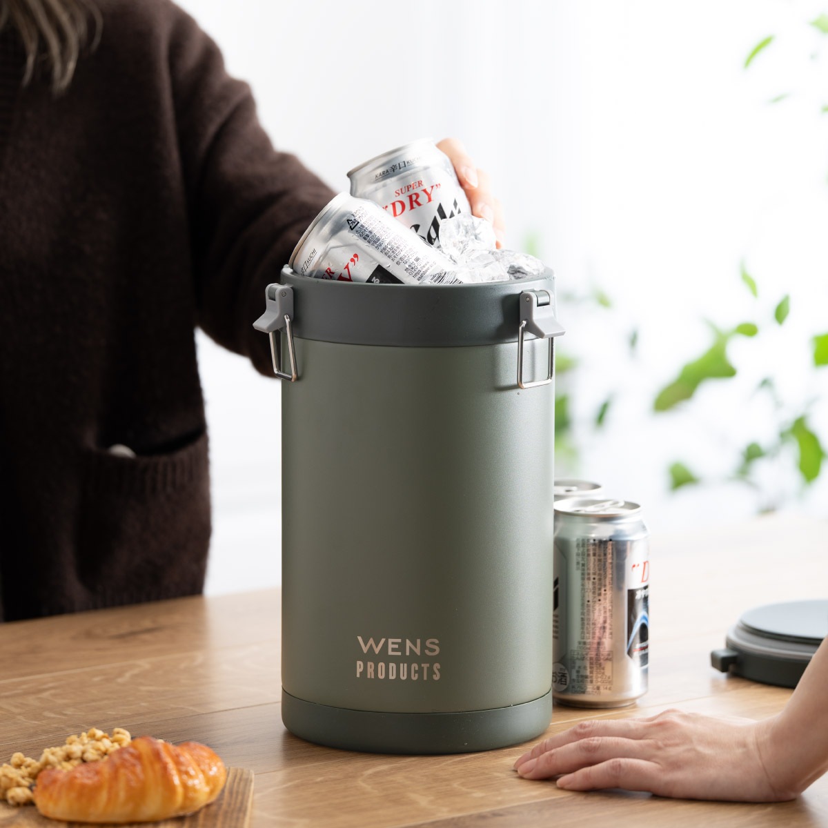 WENS PRODUCTS（ウェンズプロダクツ）アイスコンテナ 大容量 2.6L  4.0L AWJB-Bシリーズ