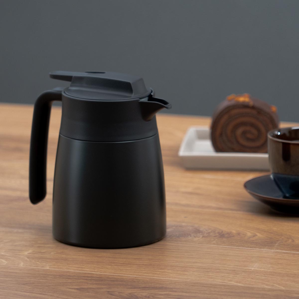 ケース販売 12個入り VARIUS（バリウス）超軽量コンパクトステンレスポット フタが分解して洗える 800mL AVTP-05-CASE