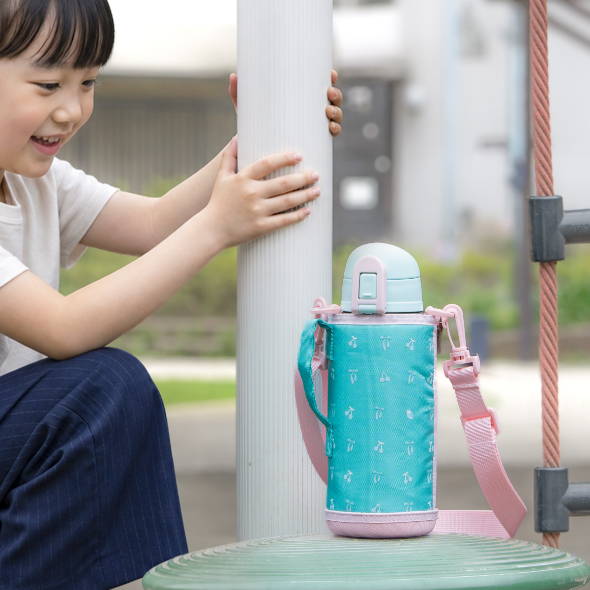Aquage(アクアージュ) ポーチ付きダイレクトボトル 620mL 770mL ARKD-01シリーズ