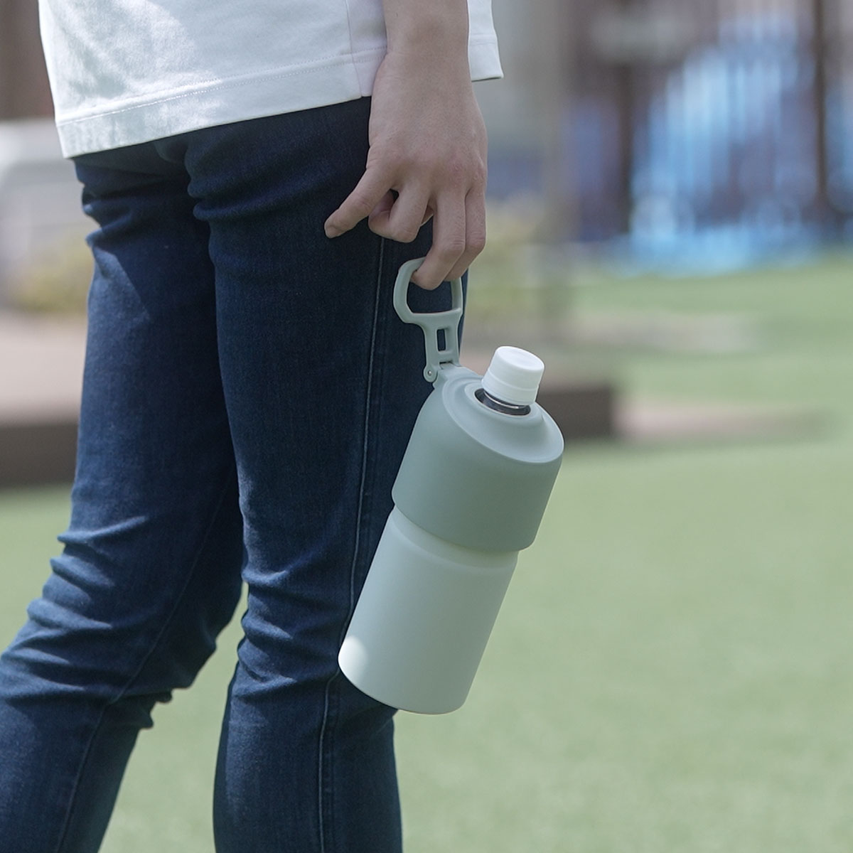 ケース販売 BOTTLE in BOTTLE（ボトルインボトル）ペットボトルホルダー Eタイプ ハンドル付き アイボリー ABIB-EIV12P