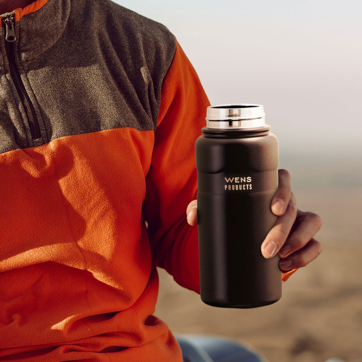 WENS(ウェンズ)ハンドル付きスクリューボトル 700ml ブラック AWPB-700BK