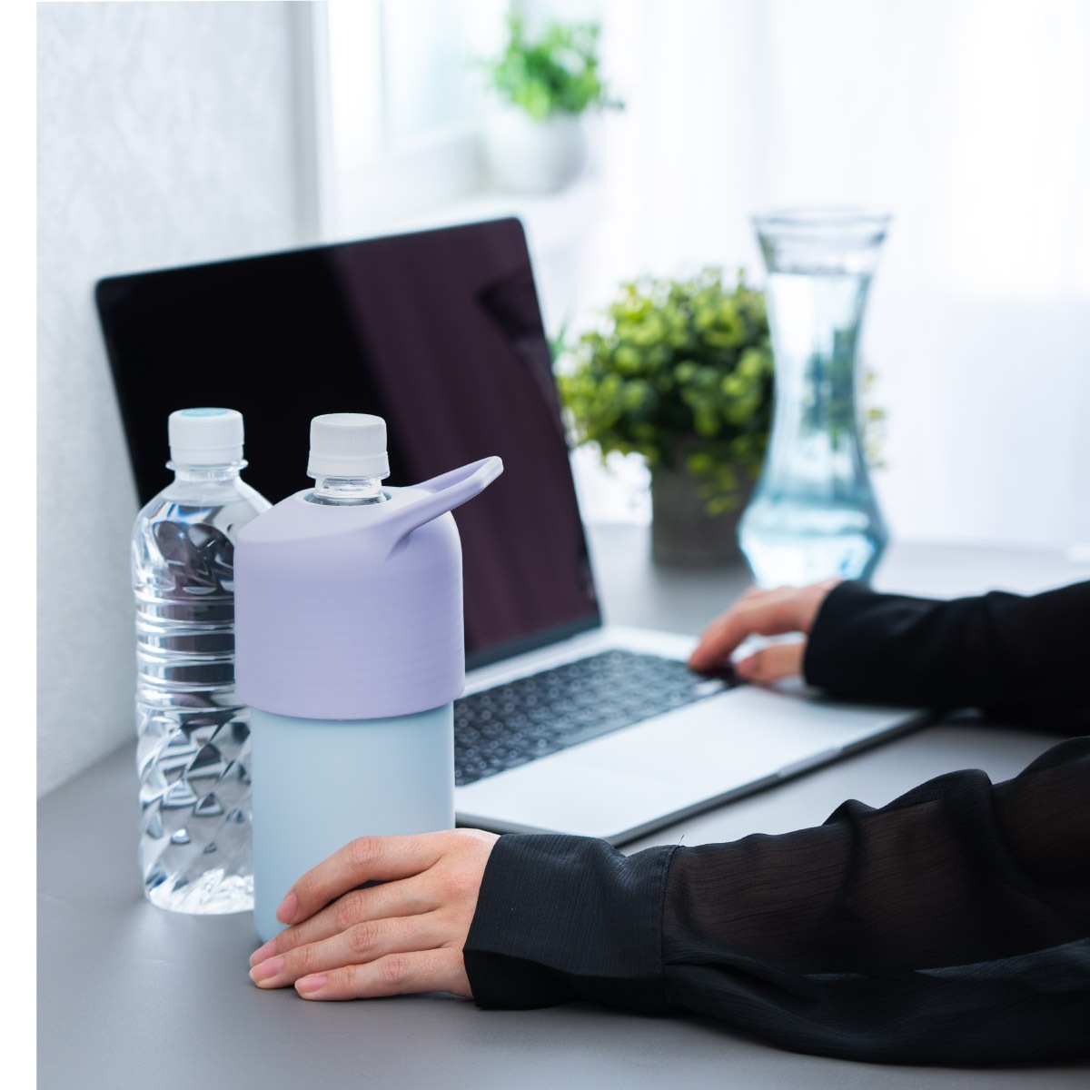 BOTTLE in BOTTLE（ボトルインボトル） ペットボトルホルダー C2タイプ 持ち手付き ABIB-C2シリーズ