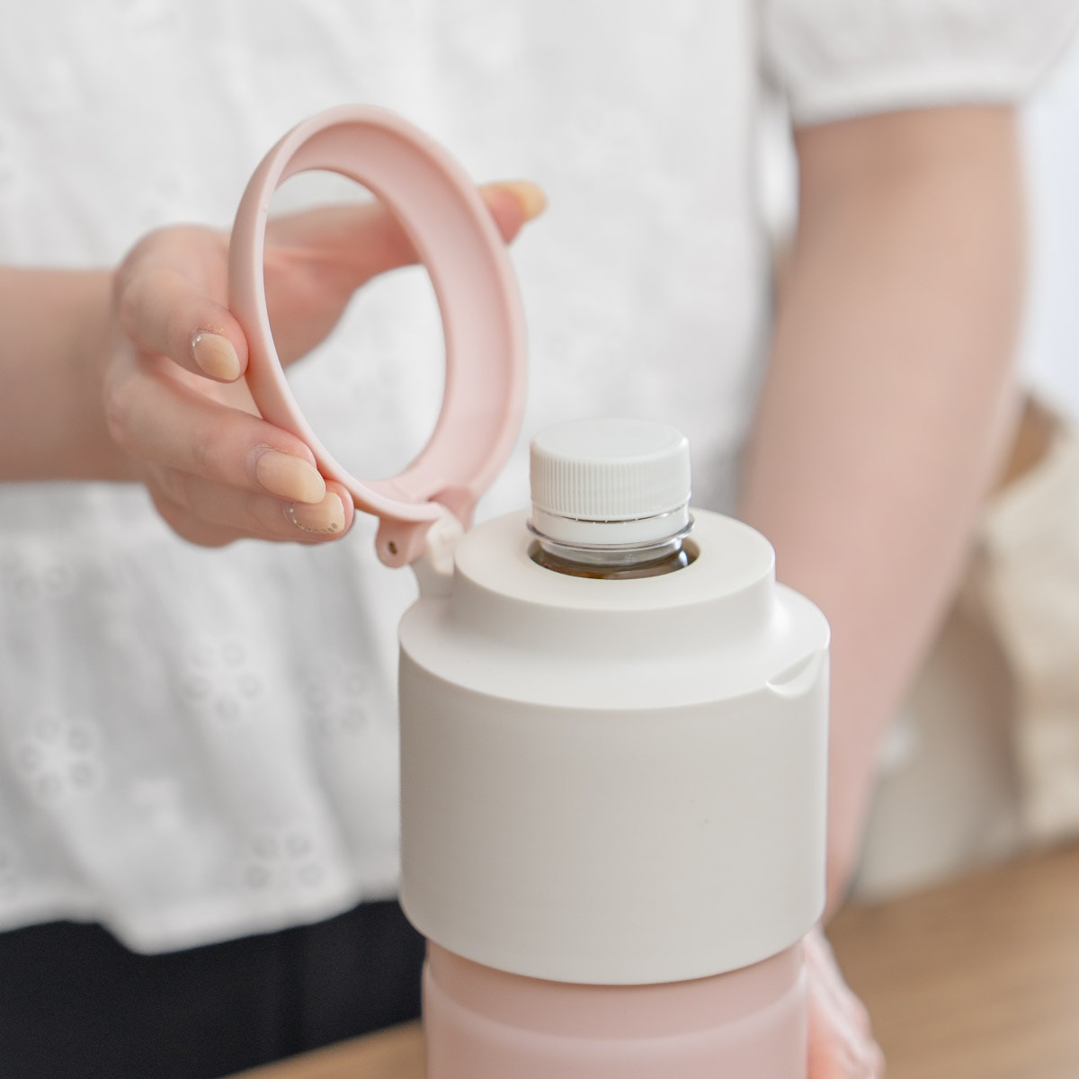 BOTTLE in BOTTLE(ボトルインボトル) ペットボトルホルダー GW2タイプ 折りたたみハンドル付き ABIB-GW2シリーズ