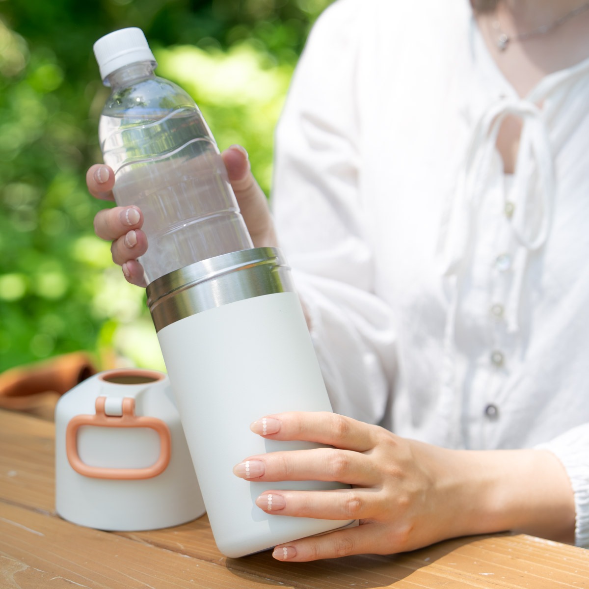 24個入り BOTTLE in BOTTLE（ボトルインボトル） ペットボトルホルダー E2タイプ 折りたたみハンドル付き  ABIB-E2シリーズ