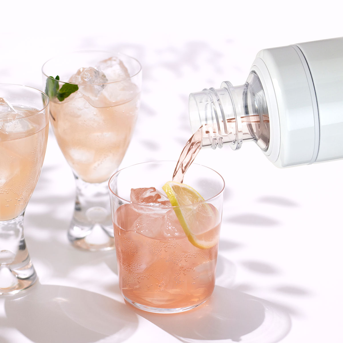 SHUWAT(しゅわっと) 炭酸飲料対応ボトル 600ml ASOK-700 / ADOK-701