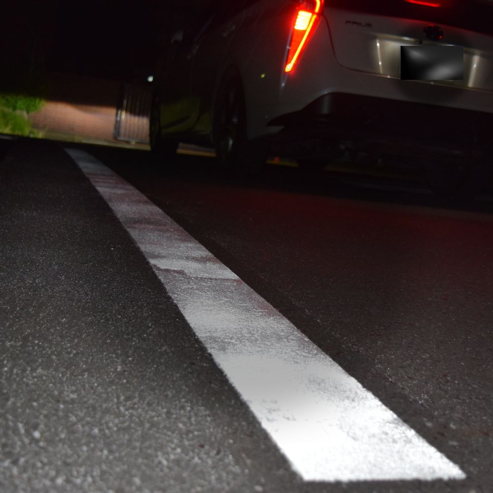アトムハウスペイント 道路線引き用塗料 ハードライン専用反射ビーズ 2Kg