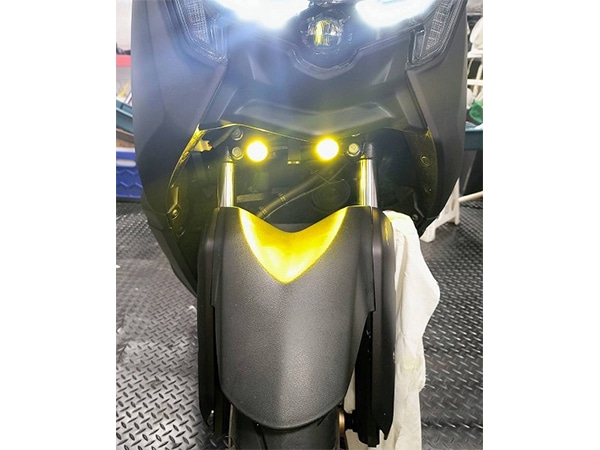 NMAX125 NMAX155 SEL1J SG92J 2025～ 専用 フォグライトステー