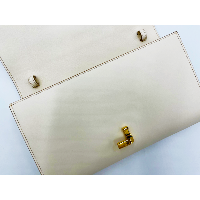 BALLY（バリー）JAYDAクラッチバッグアイボリー