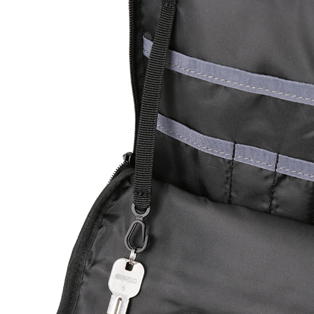 MOUSTACHE（ムスタッシュ）ボディバッグ（ヴィーガンレザー×イタリアン牛革）Lsize