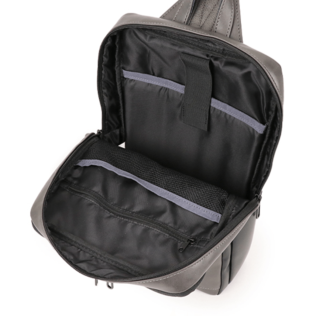 MOUSTACHE（ムスタッシュ）ボディバッグ（ヴィーガンレザー×イタリアン牛革）Lsize