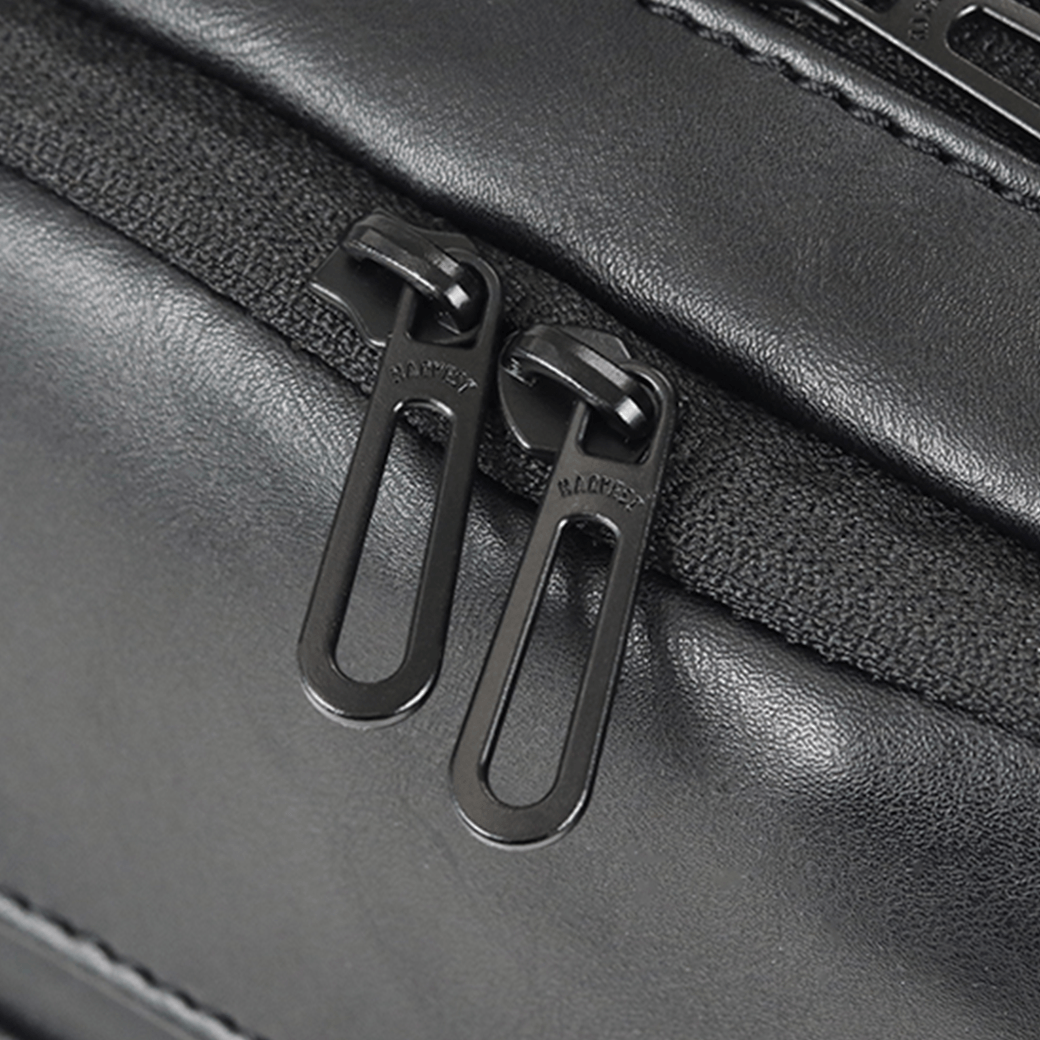 MOUSTACHE（ムスタッシュ）ボディバッグ（ヴィーガンレザー×イタリアン牛革）