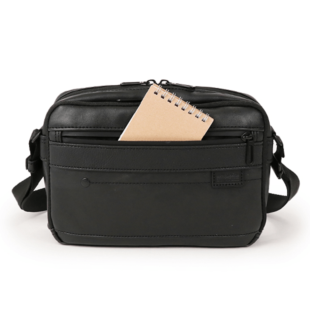 MOUSTACHE（ムスタッシュ）ショルダーバッグ（ヴィーガンレザー×イタリアン牛革）