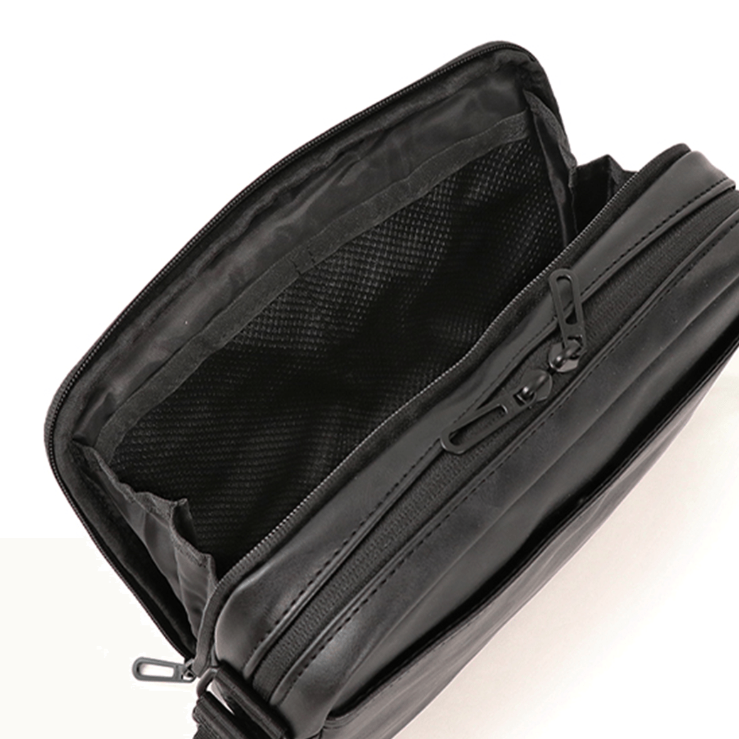 MOUSTACHE（ムスタッシュ）ショルダーバッグ（ヴィーガンレザー×イタリアン牛革）