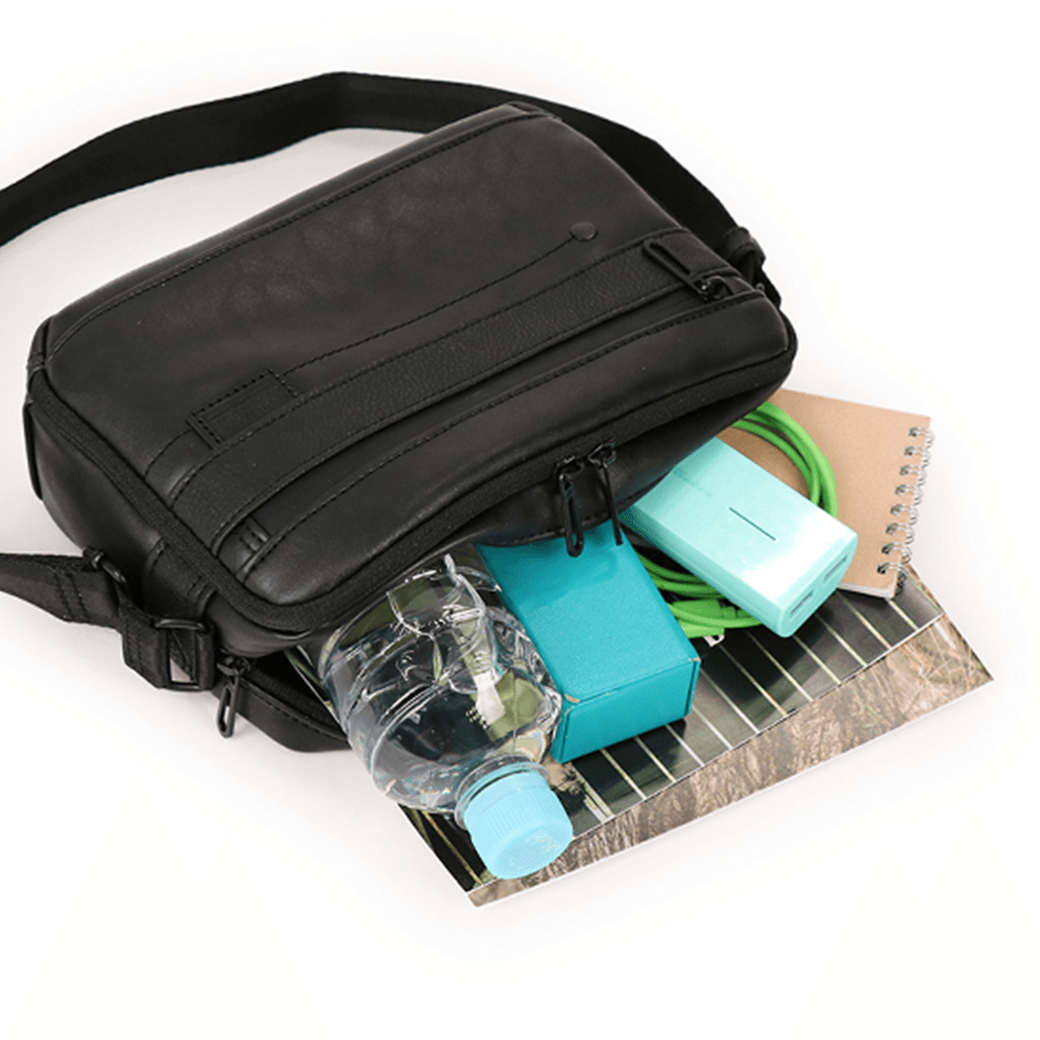 MOUSTACHE（ムスタッシュ）ショルダーバッグ（ヴィーガンレザー×イタリアン牛革）