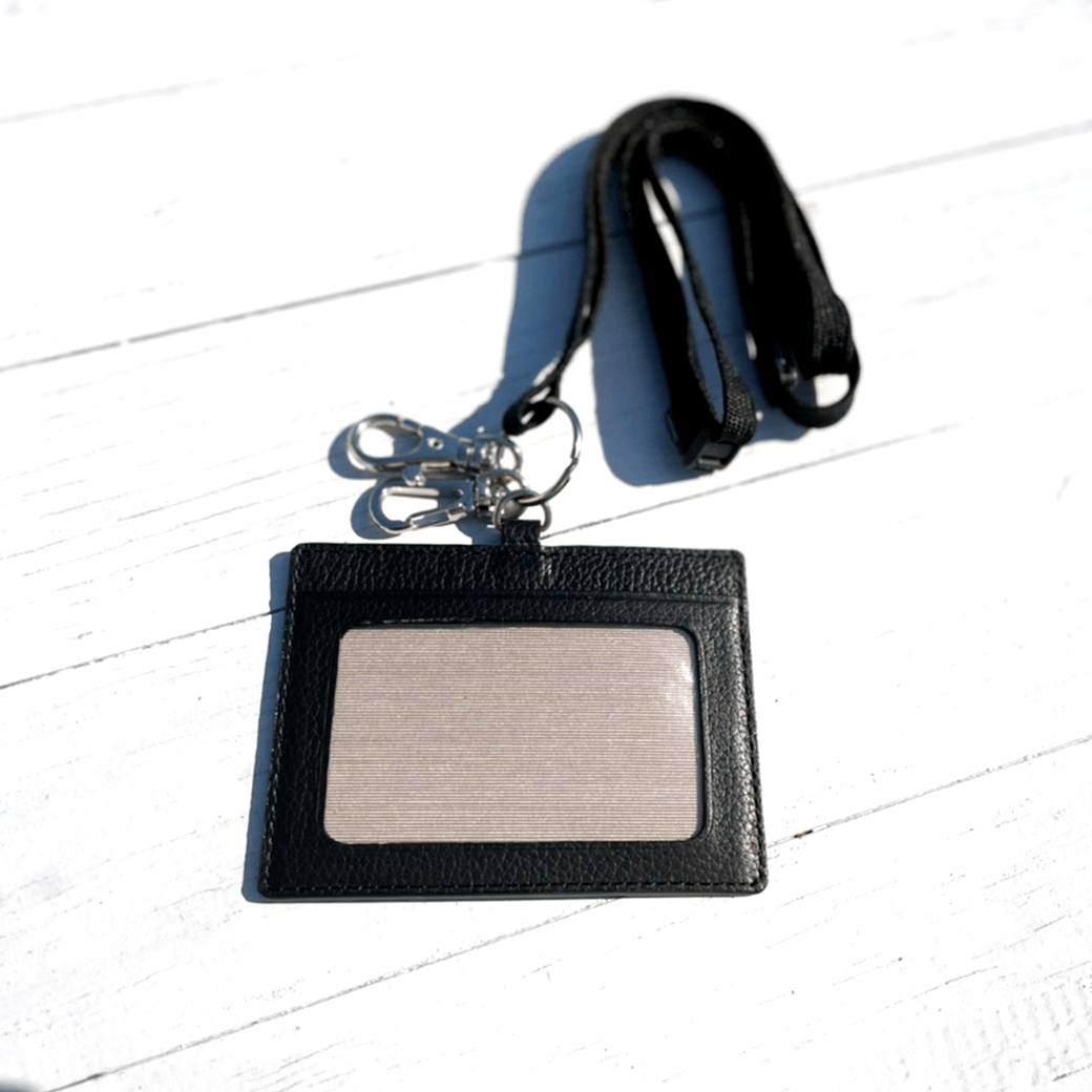 venton（ベントン）本革IDケース