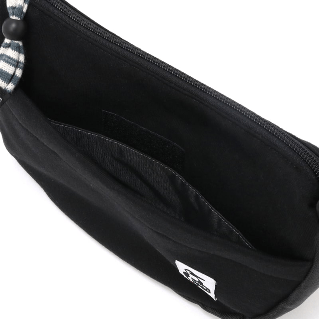 CHUMS（チャムス）ミニバナナショルダースウェットナイロン（ショルダーバッグ）Mini Banana Shoulder Sweat Nylon