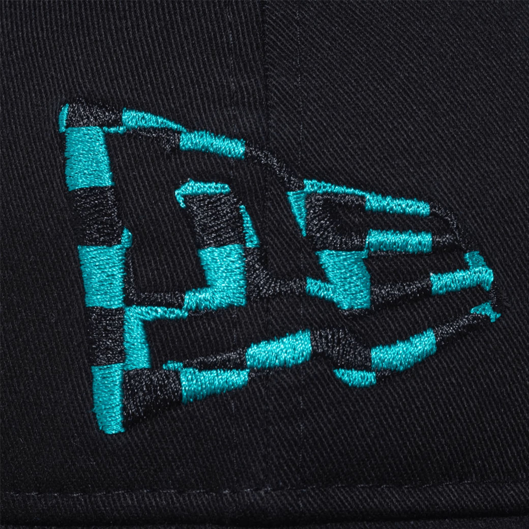 NEW ERA（ニューエラ） 9THIRTY 鬼滅の刃 竈門炭治郎 フラッグロゴ ブラック