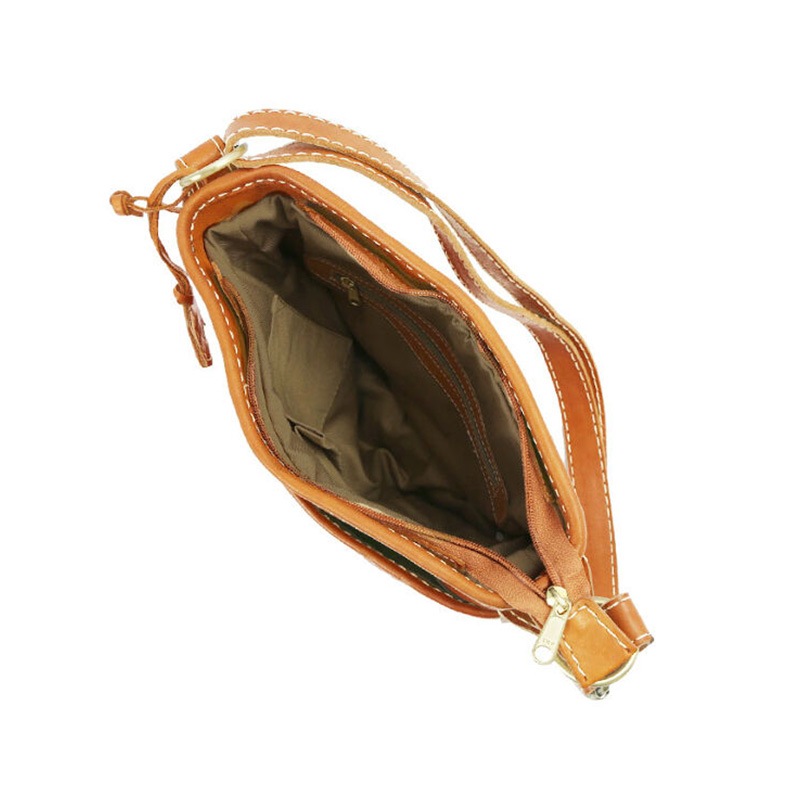 zucchero filato（ズッケロフィラート）本革ショルダーバッグブラウン