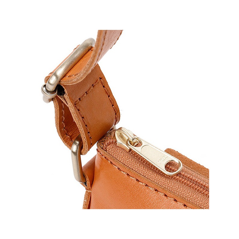 fes（フェス）本革ショルダーバッグブラウンB5