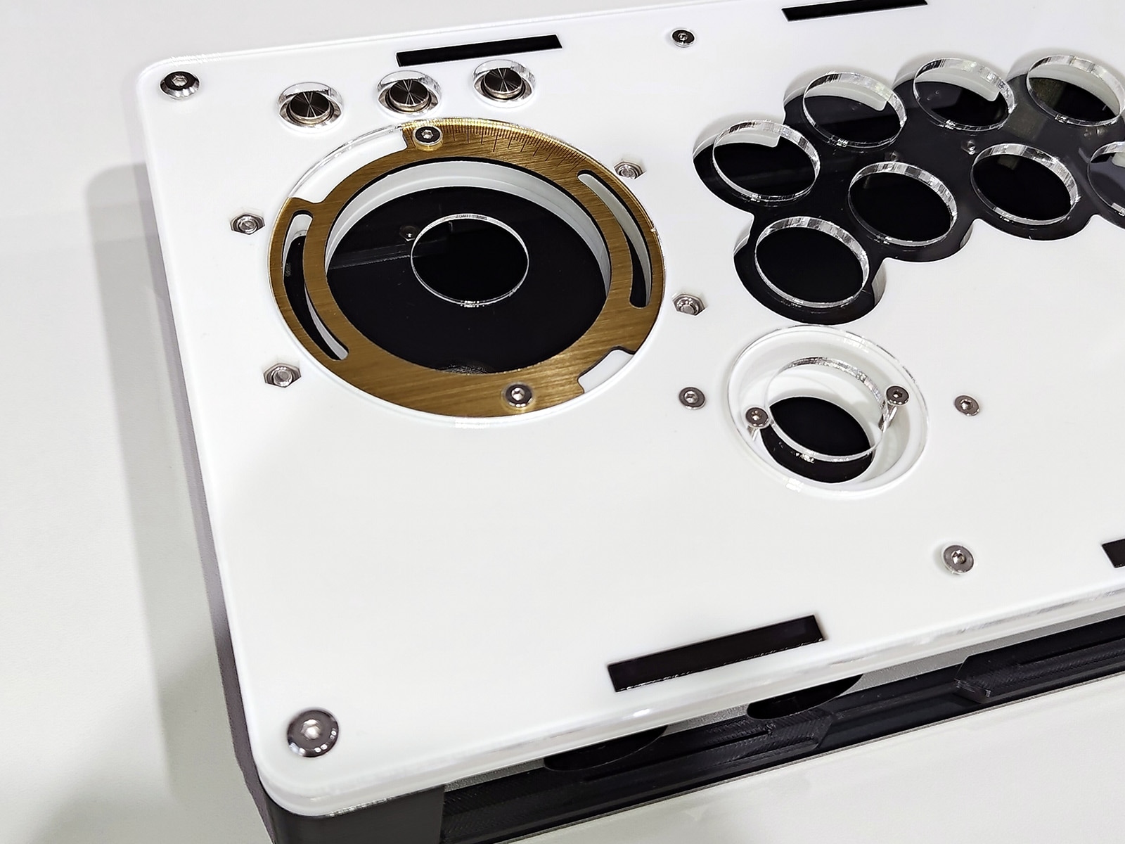 Attasa x �����ޤ���˼ Ic1plus 24mm�ܥ��� Iris Tech�б� ����ѥ��� �������󥱡��� Kuromaki Ic1plus Game Controller Case�ʥ�����ǥ��С� PRO����Ƭ�ͥ� & USB��������°��Attasa ����