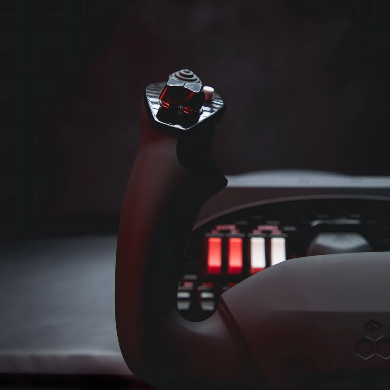 Honeycomb Aeronautical ALPHA FLIGHT CONTROLS YOKE & SWITCH PANEL ϥ˥२Ρƥ ե ե饤 ȥ륺 衼 & åѥͥ åѥͥηʥե饤ȥ衼ƥࡢꥢ180žѡ13ܥ9å5˥å󥹥åפʤǤ֤Ǥǥ奢ޥƥ󥰥ƥ SB003011